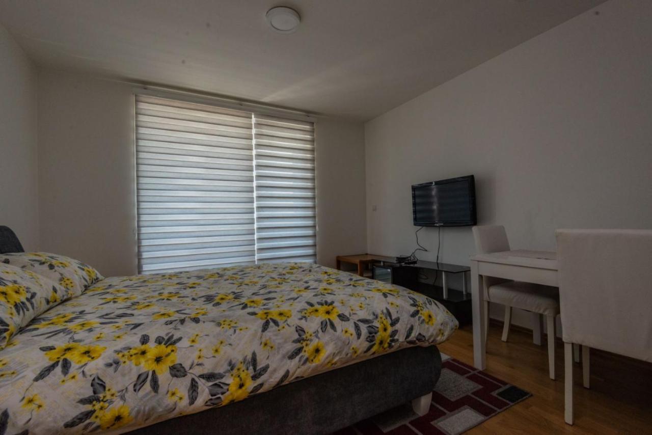 Hafsa Apartments Sarajevo City View מראה חיצוני תמונה